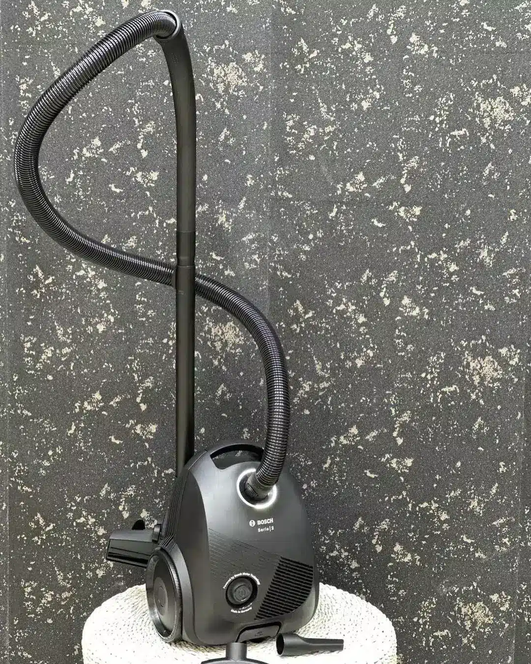 جاروبرقی بوش مدل BGBS2LB1